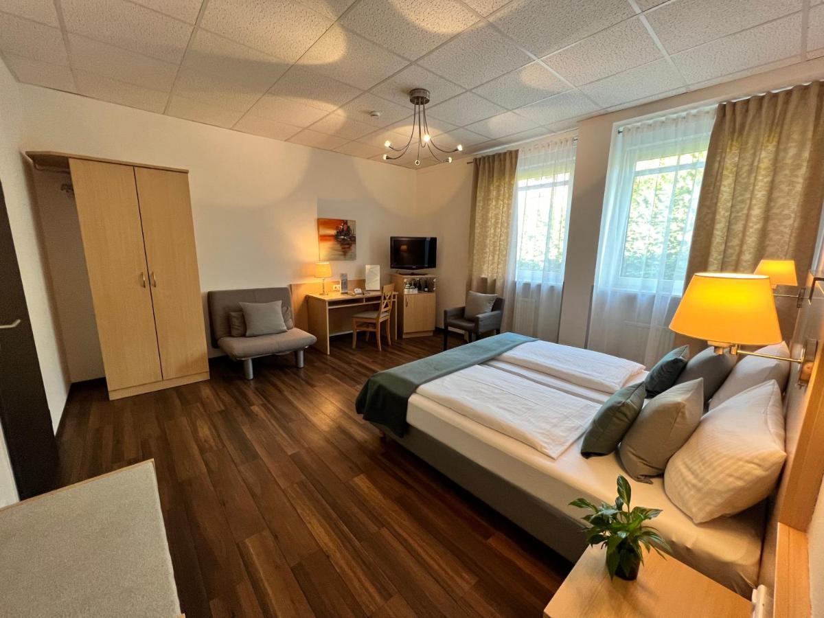 Hotel Garni Am Obsthof Gbr ชตาเดอ ภายนอก รูปภาพ